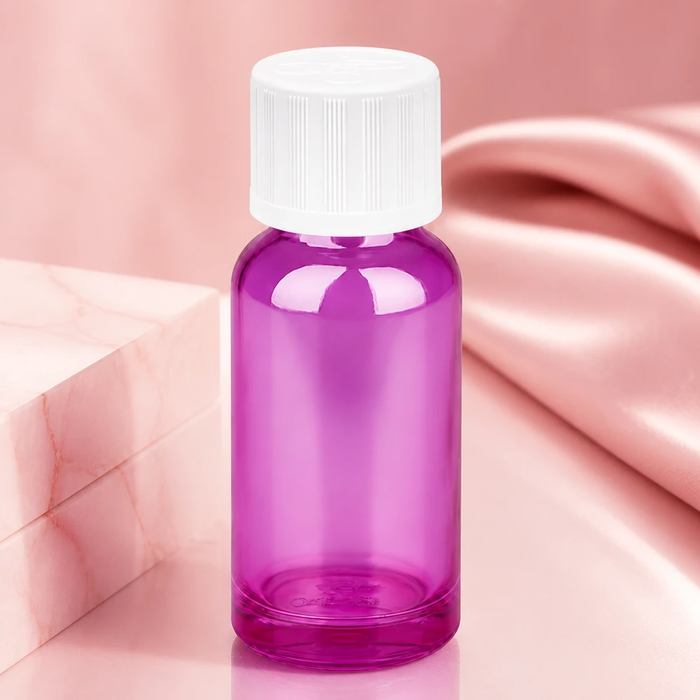 Frasco compacto de vidrio de 20 ml en elegante color morado con tapón blanco para una dosificación precisa