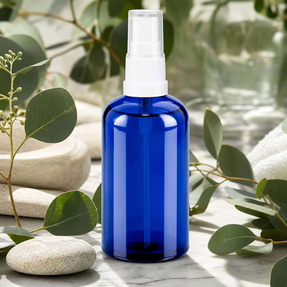 Frasco pulverizador 100ml blanco/transparente tapón estándar BlueLine UT18/100 Botella pulverizadora vacía de 100 ml en azul con cabezal pulverizador blanco para cosméticos y productos de cuidado de bricolaje