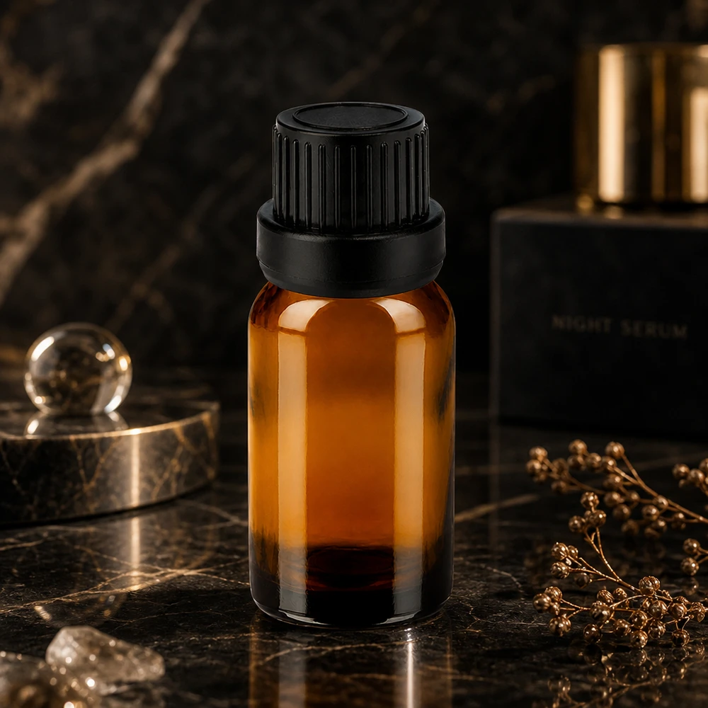 Botella 10ml tapón rosca 11mm negro a prueba de manipulacionesII BrownLine UT18/10 Tapón de rosca negro 11mm SV en frasco de vidrio ámbar de 10ml para envasado de cosmética profesional
