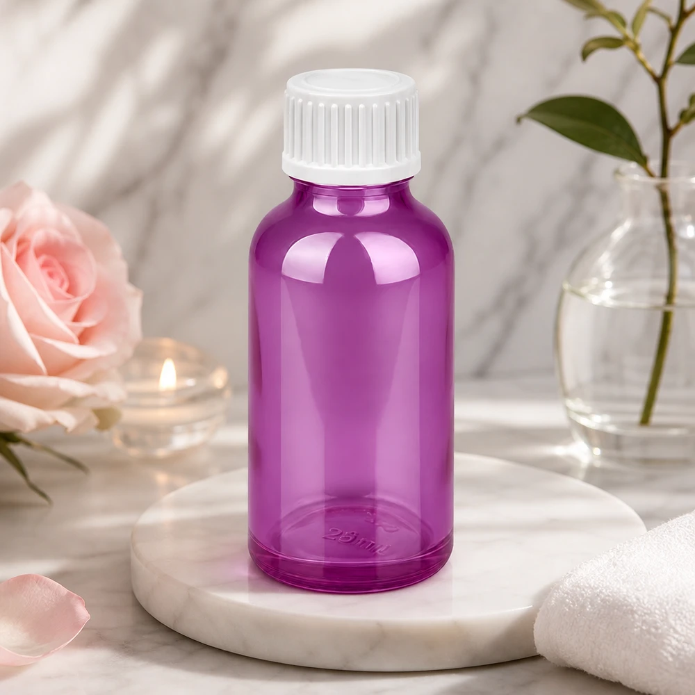 Práctico frasco cuentagotas de 30 ml en elegante violeta para aromaterapia y cosmética de bricolaje