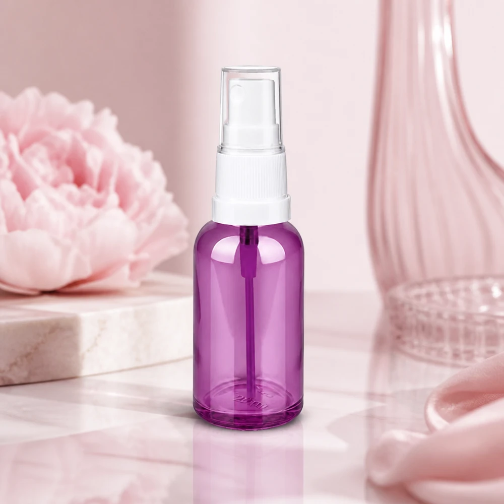 Frasco compacto con bomba de 30 ml en elegante diseño morado para el uso móvil de sprays