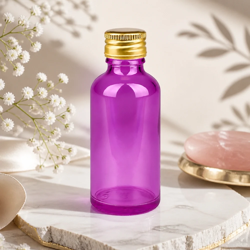 Elegante frasco de 50 ml en violeta brillante con un lujoso acabado dorado para productos de cuidado exclusivos