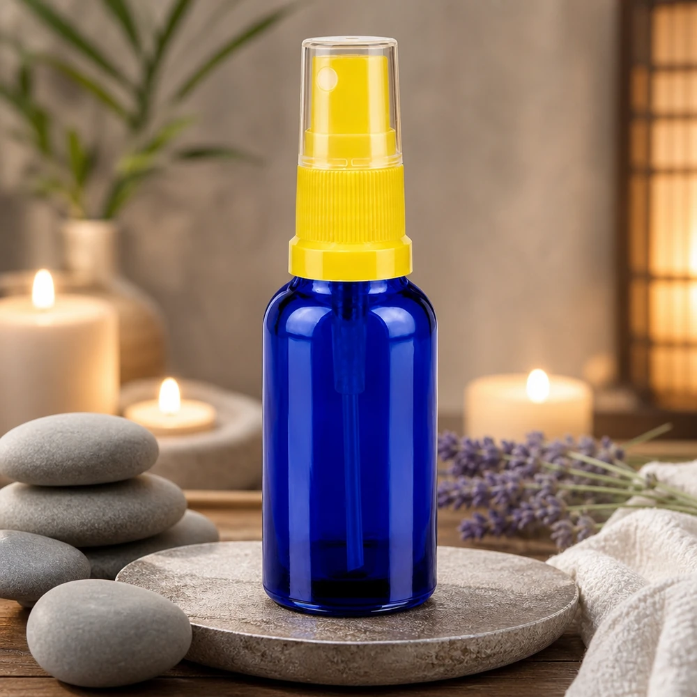 Frasco pulverizador de 30 ml amarillo/transparente tapa estándar BlueLine UT18/30 Frasco pulverizador profesional de 30 ml con diseño ergonómico para facilitar su manejo en el área de bienestar