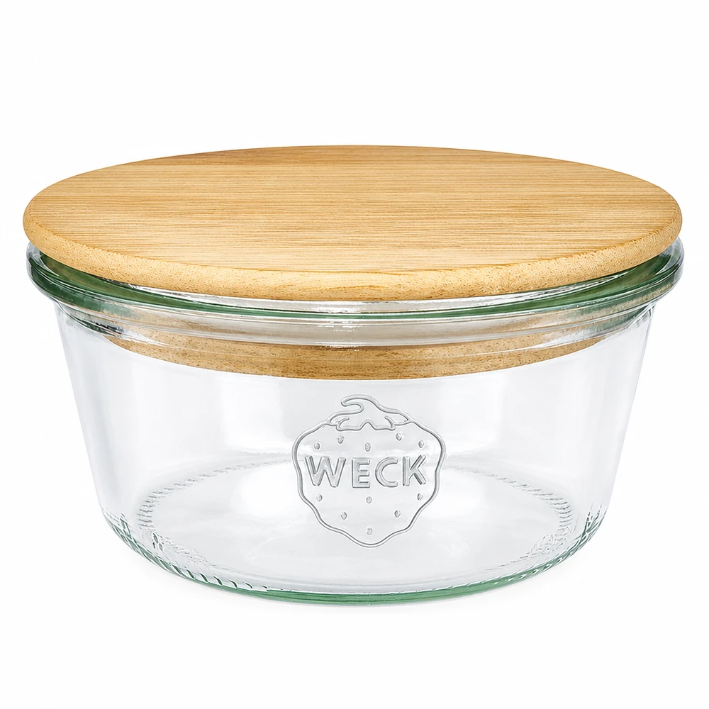 Tarro bajo de 290ml WECK RR100 con tapa de madera Vaso WECK 290ml bajo RR100 con tapa redonda de madera de bambú, tarro de conserva con logotipo WECK sobre fondo blanco