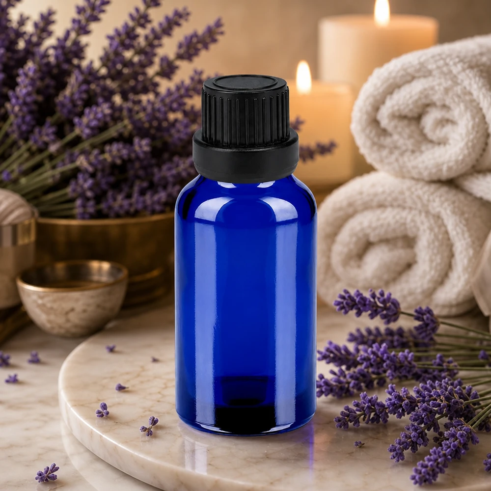 Frasco de vidrio de 20 ml en azul con tapón de rosca de 11 mm para aceite de lavanda y cosmética natural